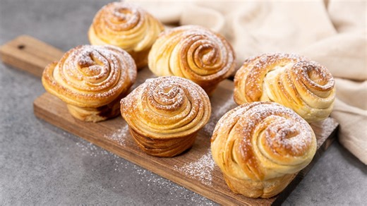 Buttery Homemade Cruffins Recipe (Super Easy!)