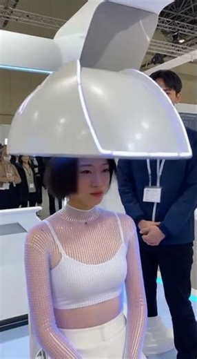 2026 Dubai’s Newest AI Salon Robot Will Shock You AI Instant Curl Machine 6.0 💇‍♀️