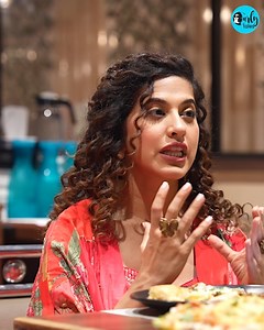 470K views · 7.1K reactions | Fun Gujarati Food Heads-Up Game With Falguni Pathak ❤ | Curly Tales | Facebook