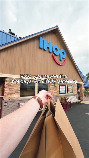 Chill Holiday Catering with IHOP for Your Gatherings