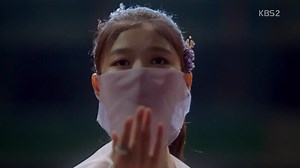 37K views · 1K reactions | #KimYooJung's dance is so emotional and perfect  | ZAPZEE | Facebook