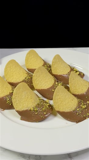 بتجربوها ولا لأ ؟ #شوكولاتة #شيبس #حلي_سريع
