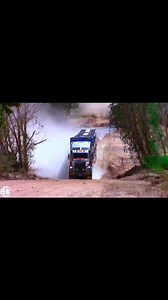 686K views · 10K reactions | Incredible Video | Road Trains - AUSTRALIA_S HUGE TRUCKS - Kenworth cattle road train, Northern Australia#manderakenyatiktok #mandera #manderakenyatiktok #walalgk #Walalgkvideography #wajir #Wajir #wajirtiktokers #wajir❤️ #wajirtiktok #wajir008 #wajir_county #wajircoutry | Outback Truckers Worldwide | Facebook