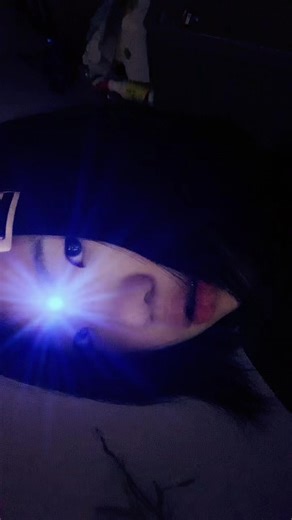 fineshitttttt (@fineshitttttt)’s videos with original sound - BLUE