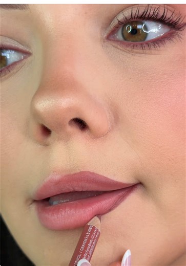 Morphe Signature Lipliner in Shade 'Dearest' Review