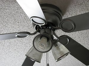 Spray paint ceiling fan - Matching your Ceiling Fans to your rooms - Warisan Lighting