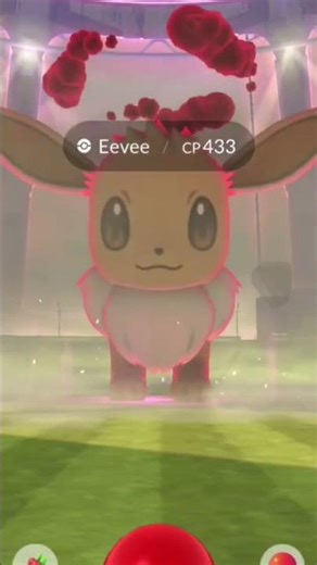 Caught a Dynamax Eevee 😱⚡ | Pokémon GO#PokemonGO #Dynamax #Eevee #pokemonaura #RarePokemon #Shorts