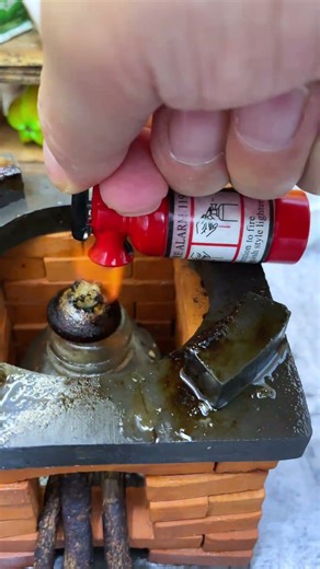 This stir-fried aloe vera with egg is not only economical and affordable, but also crispy