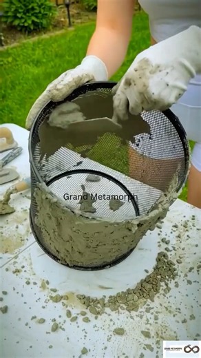 Lace basket + cement + river stones = this 😱🌸