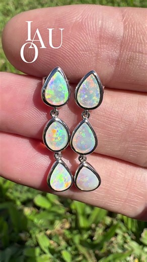 Unique Australian Opal Rings & Jewelry