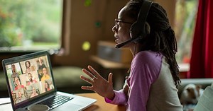 How to share your screen with other participants on a Webex video call using a computer or mobile device