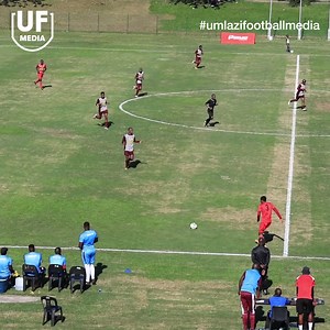 "Musa" make a solo run from the center line to the 18 area, beating the defenders and goalkeeper but his ball unluckily hit the post. 🎥: Umlazi Football Media #LasukaLahlala #PrimoCup #kznabc | Umlazi Football Media