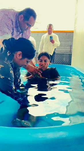 3 baptized in Jesus name on resurrection Sunday!! | New Life Hawaii Pahoa