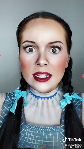 Magical Dorothy Makeup Tutorial for Halloween