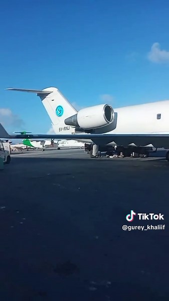 Saacid Airlines 5Y-RNJ Bomber CRJ-100ER Details