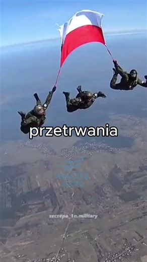 DROŻSZY NIŻ MYŚLIWIEC? 💰✈️ Ile kosztuje szkolenie pilota? #ytshorts