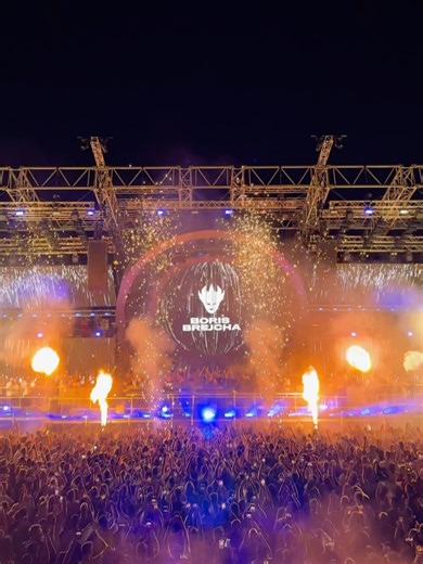 Deep Tech Minimal on Reels