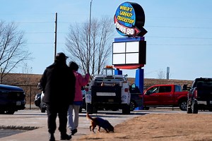 We spent a day at Iowa 80: The World's Largest Truck Stop. Here's what we discovered: