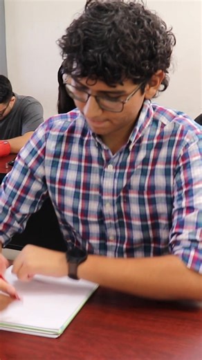 Presentamos la modalidad mixta virtual, una opción educativa de excelencia que combina la enseñanza presencial y a distancia, creando una experiencia dinámica y flexible para ti. Con horarios que se adaptan a tu vida: viernes de 6 p.m. a 10 p.m., y sábados de 8 a.m. a 2 p.m., estudiar y trabajar es más sencillo que nunca. Actualmente disponible para las carreras: Mecatrónica. Ingenieria Industrial #SomosCazadores #25añosutch | Universidad Tecnológica de Chihuahua