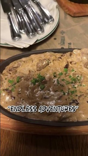 🇬🇧 Why Is It Called "Beef Stroganoff"? The Surprising Russian Story! #جهانگردی