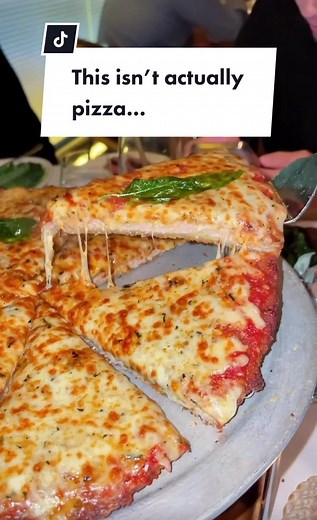 Mind blown 🤯🤯🤯 Would you try this? 📍Quality Italian, NYC #pizza #nyc #nycfood #foodie #food #cheese