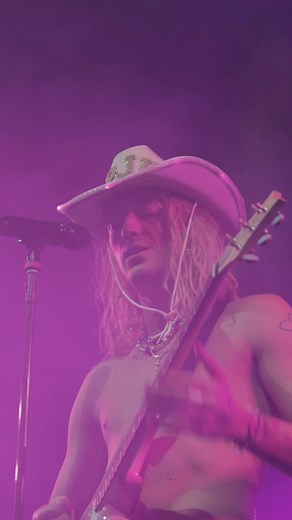 Cowboy in LA - Live Performance at The Forum