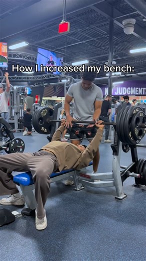 Rajan on Instagram: "Static holds increase your bench because they train your nervous system to handle heavier weight, strengthen your lockout, and eliminate the fear that usually makes heavy reps fail. By holding 105–125% of your max at the top of the bench, your body learns to recruit more motor units, stay tighter under load, and stabilize the bar better, which makes your actual working weight feel lighter. This builds tricep and tendon strength, improves bar path, and raises your strength ce