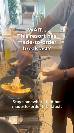 WAIT… this Myrtle Beach resort has made-to-order breakfast?! 👀🍳 (Available for purchase!) 🧇✨ Your waffles and omelets are cooked fresh, right in front of you — plus a full buffet worth waking up for. ☀️ #hiddengem #myrtlebeach #resorts | VacationMyrtleBeach.com