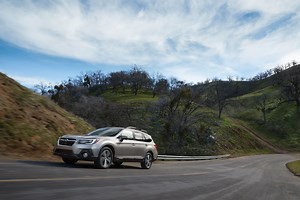 2019 Subaru Outback Pricing, Photos & Specs