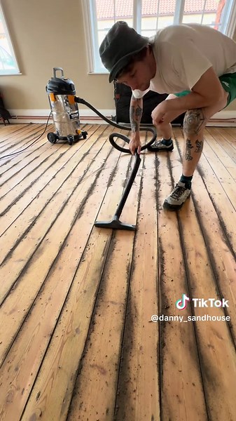 Floorboard Restoration Tips: Removing Gap Gunk Effectively