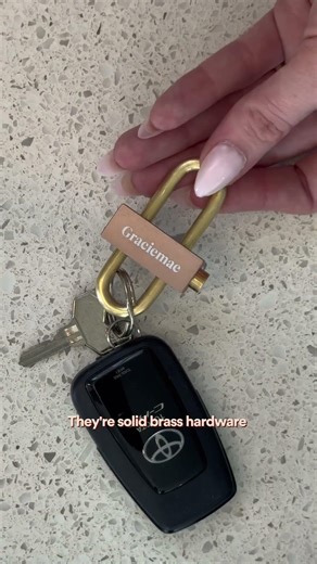 The Personalised Keyring Everyone Actually Wants