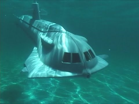 Trimming the Moebius SEAVIEW model submarine