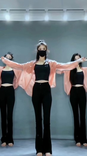 Buttons Dance: Pussycat Dolls Choreography