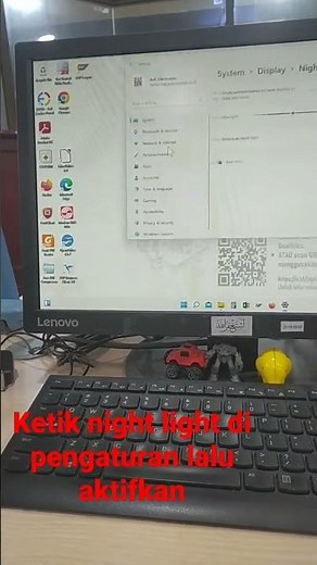 Meredupkan layar agar mata tidak cepat lelah pada OS Windows