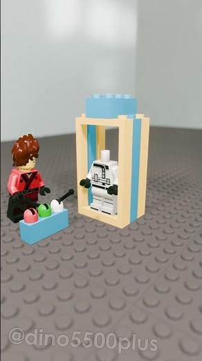 LEGO Ninjago Kai and the machine that creates Zane