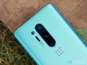 OnePlus 8 e 8 Pro ricevono la prima Developer Preview di Android 11