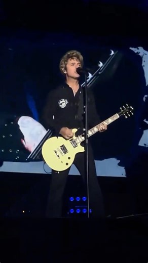 Green Day 🎵#greenday #greendaylive #rock #livemusic #concert
