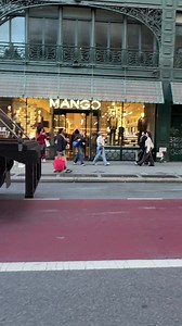 Come to enjoy our immersive space with workshops, activities and more at 477 Broadway, on October 25 - 26, from 11 AM to 7 PM | Mango