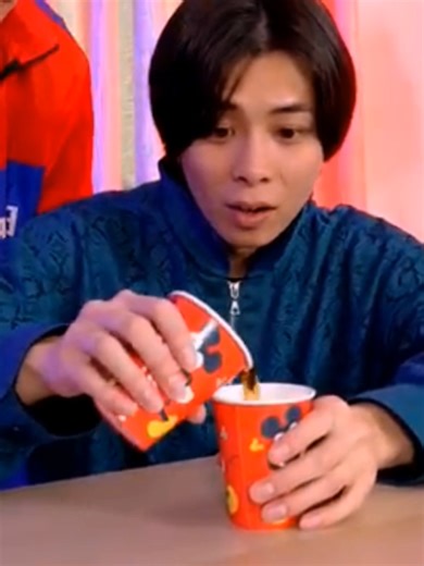 life hacks#creatorsearchinsights #microscope #fingerart #science #microworld