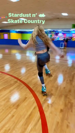 Skate Waco Crew at Skate Country in Waco today! #skatelife #skateposes #skatingskills #stardustsouls #rollerskating #SkateRebel #wheels #thankyouforyoursupport. #skatelove #skatecartwheel #stardustrollerskating #skategym | Tracy Jorgensen