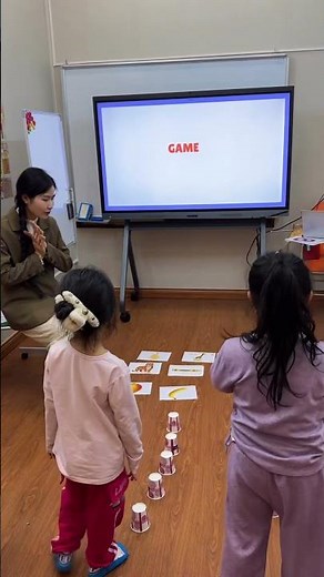 How 5-Year-Old Kids Learn English | Fun English Class with Ms Jenny