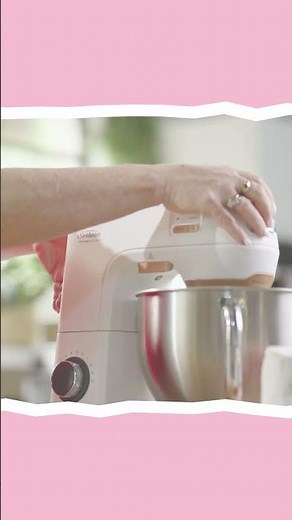 🍋 Irresistible Lemon Self-Saucing Pudding #pudding #puddingrecipe #slowcookerrecipe #easyrecipe