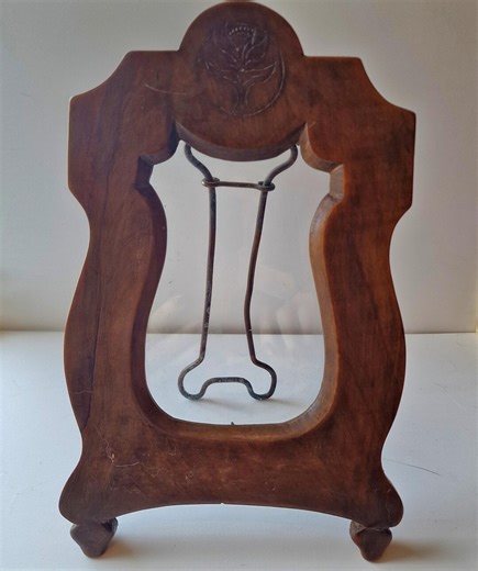 Late 19th Century Arts & Crafts Wooden Photo Frame – Hand‑carved Floral Roundel – Original Glass - Etsy