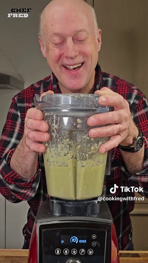 Leap Into A Toadally Delicious Amphibian Feast Frenzy!😋 #anne #amphibia #pizza #pie #disneyamphibia #disney #disneyplus #anneamphibia #marcyamphibia #fyp