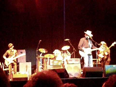 Kevin Skinner SWEET HOME ALABAMA Freedom Fest Concert Murray KY