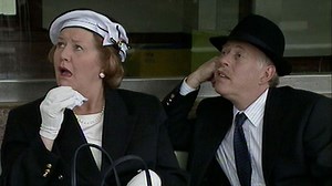 Keeping Up Appearances - Series 4: 4. The Commodore