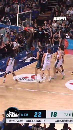 Max Darling goes upstairs 😤 Don’t miss a minute, live on ESPN 📺 | NBL