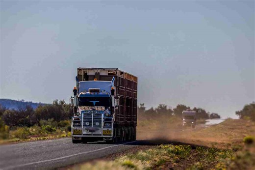 Queensland truckies alerted of curfews over Christmas period