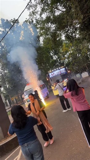 BOOGEYMAN on Instagram: "Powered by 😮‍💨 @boogeyman_travelhub ⚔️ @boombastic_holidays @dreams__holidays . . . . #trendingnow #touristbus #reel #travellerlife #travellove"