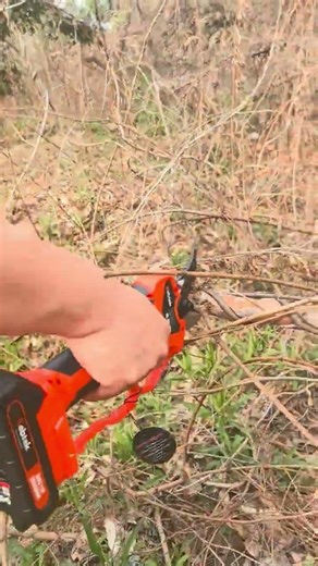 Built tough, designed safe. #pruning #gardeningequipment #tools #Kebtek #electricpruner